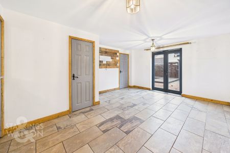 Silvo Road, Queens Hill, Norwich - Photo 4