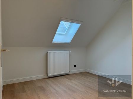 MOOI GERENOVEERD 2-SLPK APPARTEMENT - Photo 3