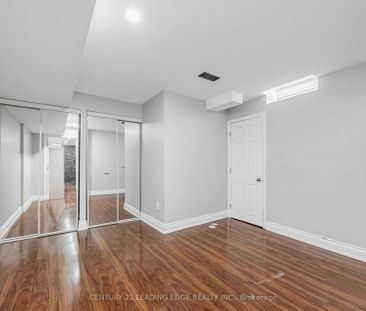 98 ERSKINE Drive #LOWER - Photo 6