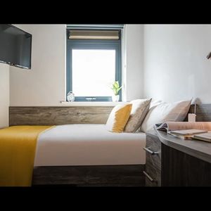 Room in a Shared Flat, Queens Walk, RG1 - Photo 2