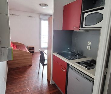 Location Appartement 1 pièce 17m² - Photo 1