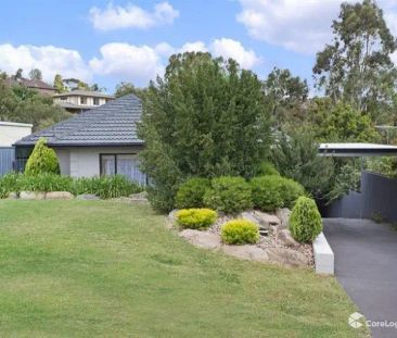 “PERFECT LOCATION RECENTLY RENOVATED” - Photo 4