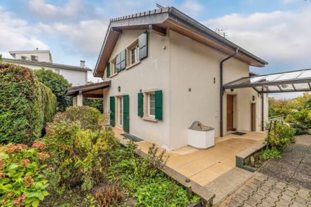 Beautiful semi-detached house with garden - Photo 4