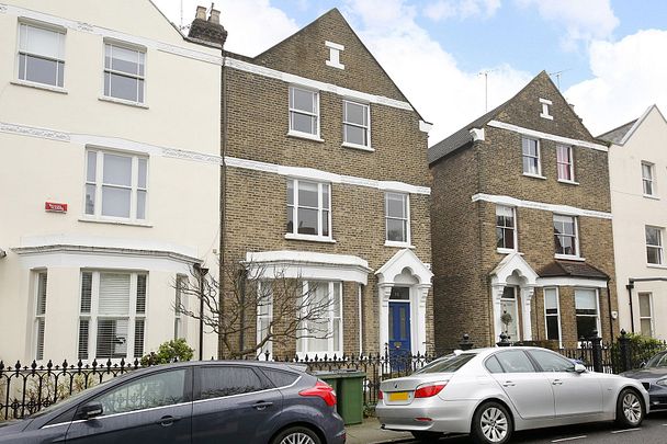 Beautiful 3/4 Bedroom Maisonette to Rent in Blackheath - Photo 1