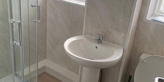 1 Bed Flat, London Street, RG1 - Photo 3