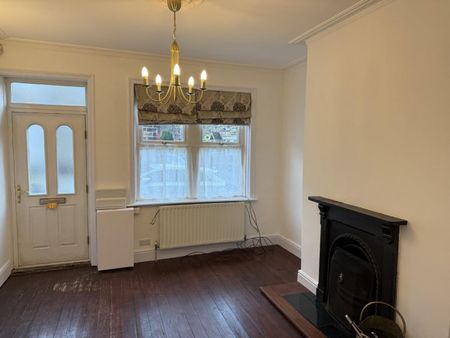 3 bedroom House To Let Total Size: 1163 SQ FT - Photo 5