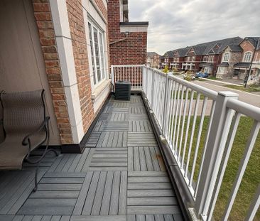 For Lease - 71 Ness Drive, Richmond Hill, Ontario - Photo 1