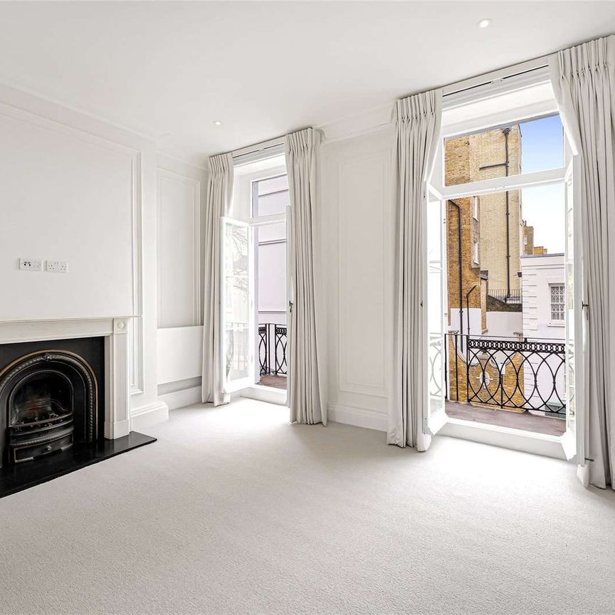 Newly refurbished three bedroom property in Belgravia - Photo 1