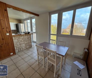 Location Appartement 3 pièces 52m² NOISY LE GRAND 93160 - Photo 2