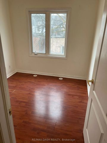 88 Carr Street #Th32 - Photo 2