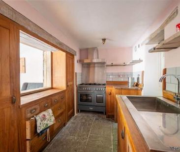 2 bedroom property to rent in Radstock - Photo 2