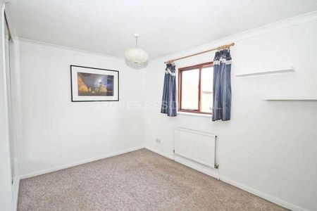 Virginia Close, New Malden, KT3 - Photo 2