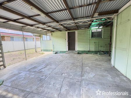 3 Bedroom House for Lease - Photo 3