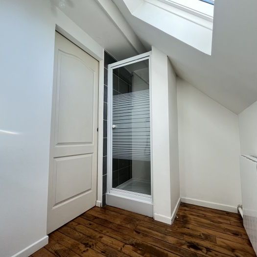 AGRÉABLE APPARTEMENT - Photo 1