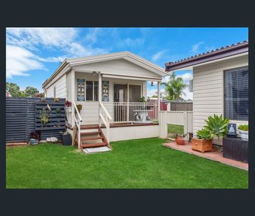 Comfortable One-Bedroom Granny Flat in a Quiet Location - Photo 6