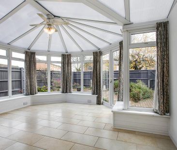 3 bedroom end of terrace house to rent - Photo 5