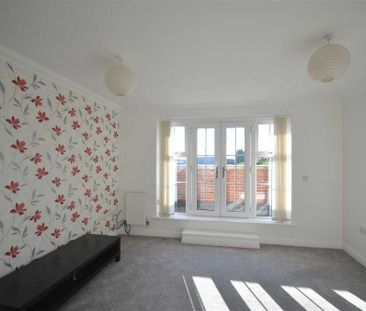 3 bedroom terraced house to rent - Photo 2