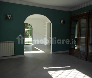 Villa unifamiliare via di Tor Carbone, Torricola - Tor Carbone, Roma - Photo 4