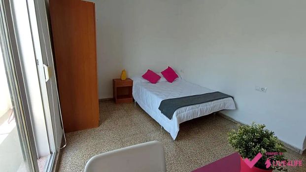 Apartamento de alquiler en Del Serpis, La Bega Baixa - Plaza Xúquer - Photo 1