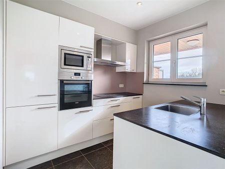 instapklaar app,2 slpks, garage, kelder, autostaanplaats - Dries 42A, 3380 GLABBEEK - Photo 3