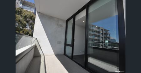 Everything at Your Doorstep - Photo 4