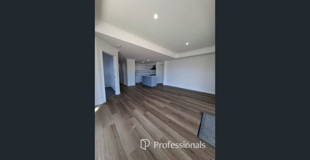 STUNNING UNINTERRUPTED ESTUARY VIEWS - Photo 1