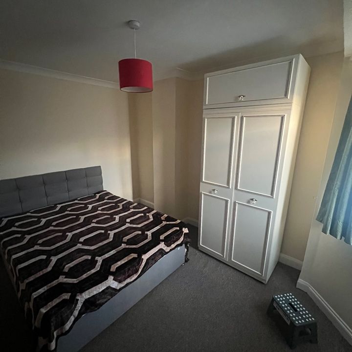 Room in a Shared House, Luton, LU3 - Photo 2