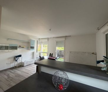 Location Appartement 4 pièces 83m² - Photo 5