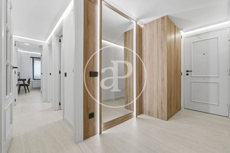 Apartment for rent in the Salamanca district - Photo 5