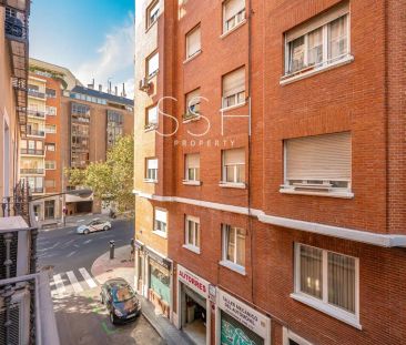 Piso de alquiler en José Abascal, Ríos Rosas - Nuevos Ministerios - Photo 2