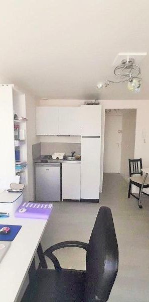 Location Appartement 1 pièce 17m² CLERMONT FERRAND 63000 - Photo 1