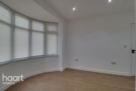 1 bedroom semi-detached house to rent - Photo 5