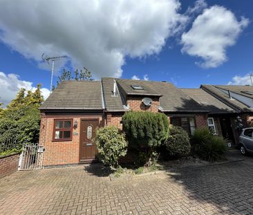 Bridgeside Cottages, Loughborough, LE11 1PZ - Photo 1
