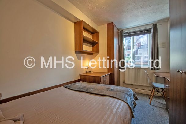 5 Bedroom Mid Terraced House for rent in Beechwood Mount - Photo 1