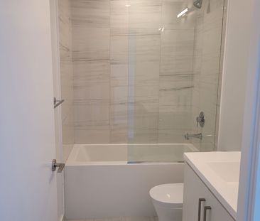 For Lease - 38 Honeycrisp Crescent Unit# 1517, Vaughan, Ontario - Photo 4