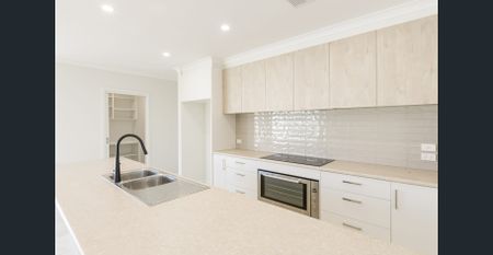 For Rent: Stunning 4 Bedroom Brand New Home - Available now – Apply via realestate.com.au only - Photo 5