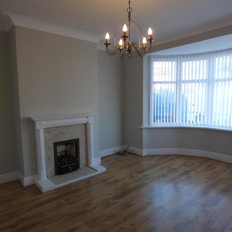 5 bedroom semi-detached house to rent - Photo 1