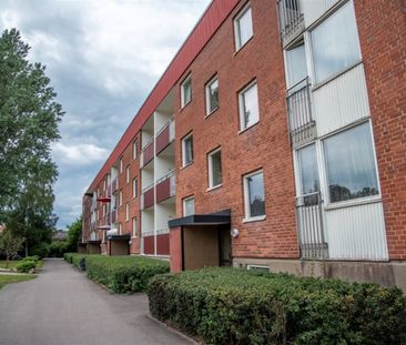 Stockholmsvägen 37 - Photo 2