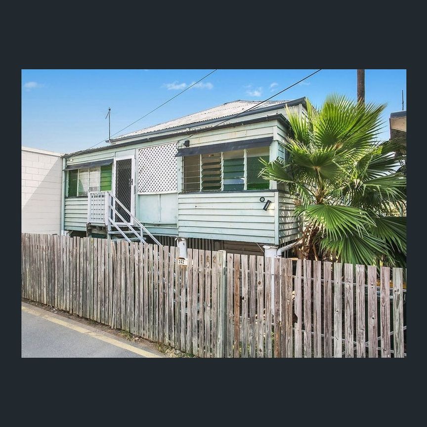 75a Kent Street, Rockhampton City, Qld 4700 - Photo 1