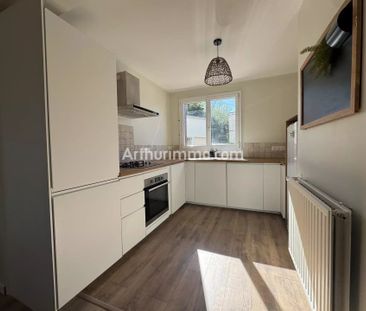 Location Appartement 3 pièces 70 m2 à Lons-le-Saunier - Photo 3