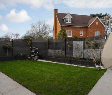 4 bedroom detached house to rent - Photo 5