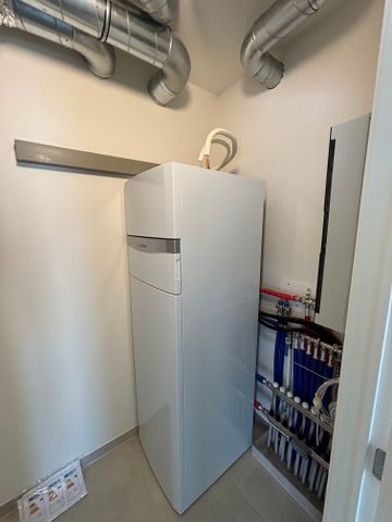 Penthouse/nieuwbouwappartement te huur: 3 slaapkamers of 2 + bureau/dressing - Photo 3