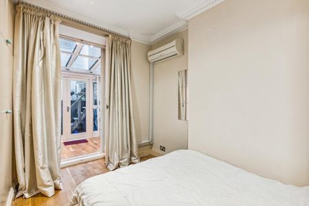 3 bedroom flat to rent - Photo 5