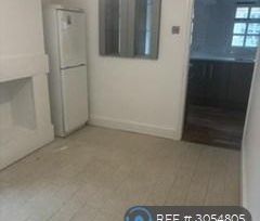 2 bedroom end of terrace house to rent - Photo 5