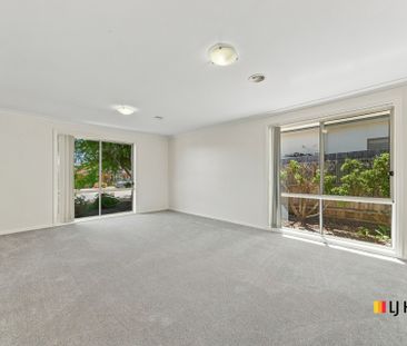 Easy Care Family Living in MacGregor - Photo 4