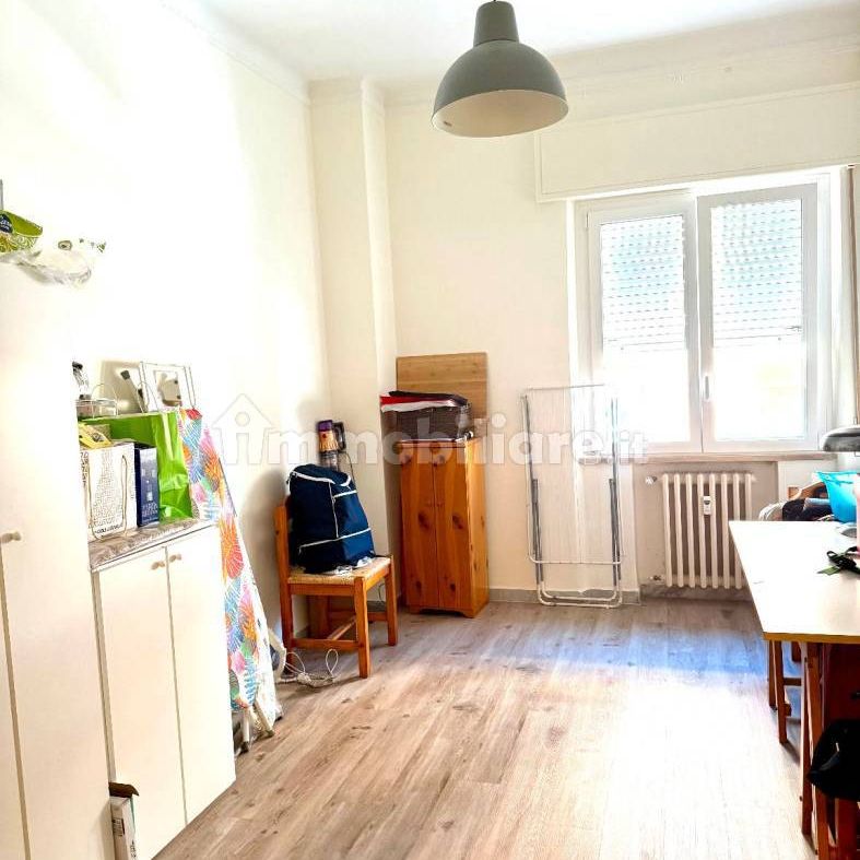 Appartamento ottimo stato, secondo piano, Adriatico, Ancona - Photo 1