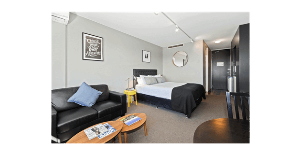 Fully Furnished Studio Apartment in Prime Spring Hill Location - Photo 1