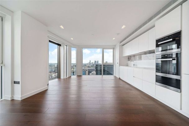 A modern 2 bedroom apartment on the 21st floor of Casson Square, with south facing views. - Photo 1