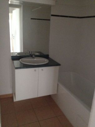 BLAGNAC PROX PLACE REVOLUTION T3 de 61 m2 avec terrasse et parking - Photo 1