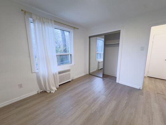 For Lease - 896 Eglinton Avenue Unit# 210, Toronto, Ontario - Photo 1